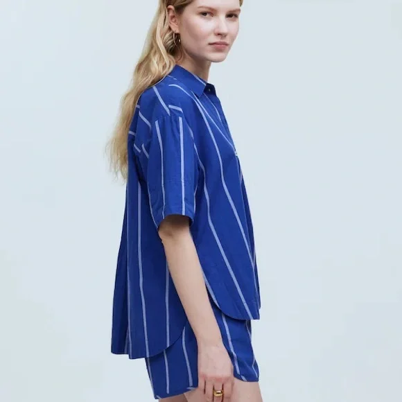 Madewell Oversized Button-Up Shirt/Matching Shorts
Large - Picture 4 of 13